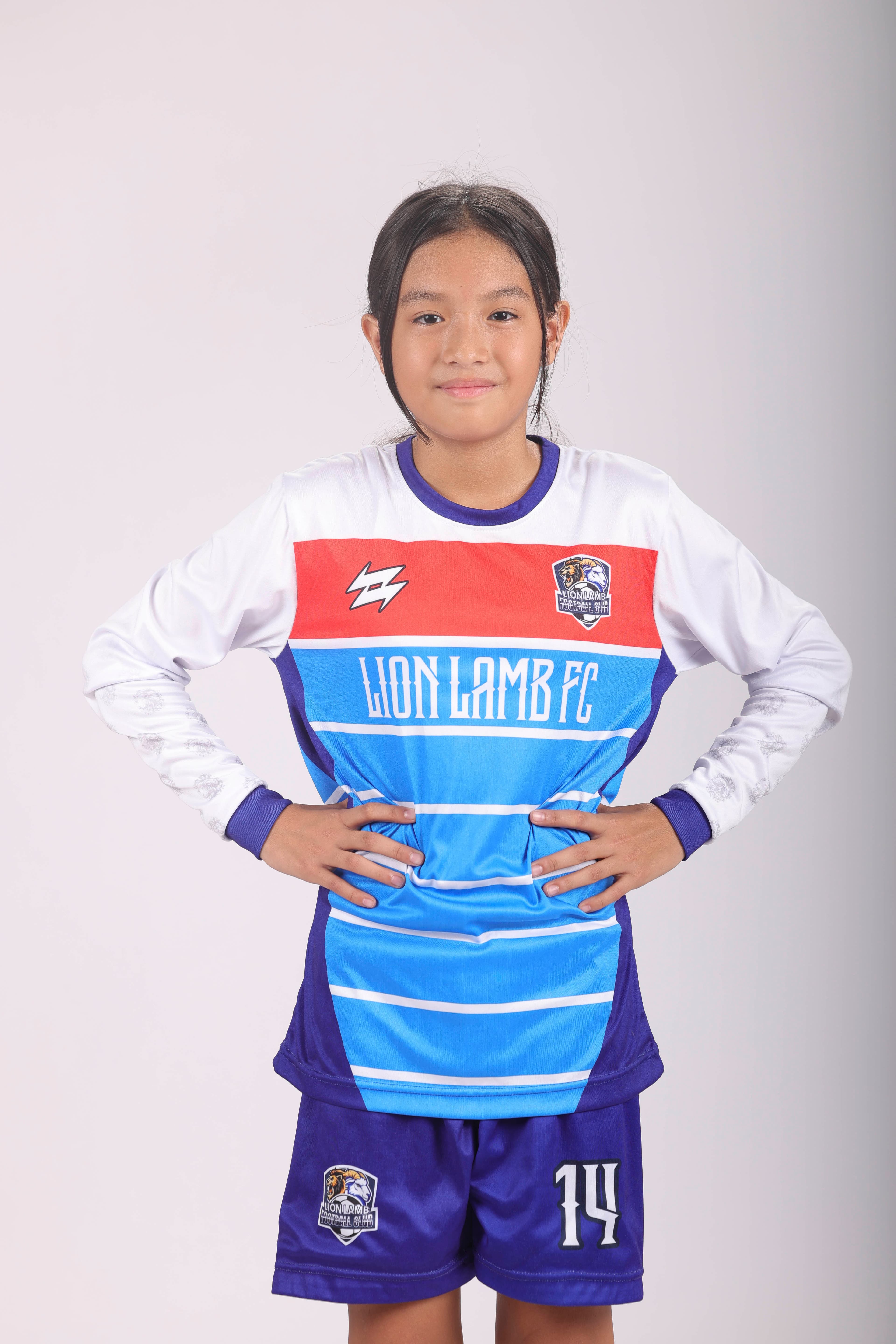 FEMALE PLAYER 2