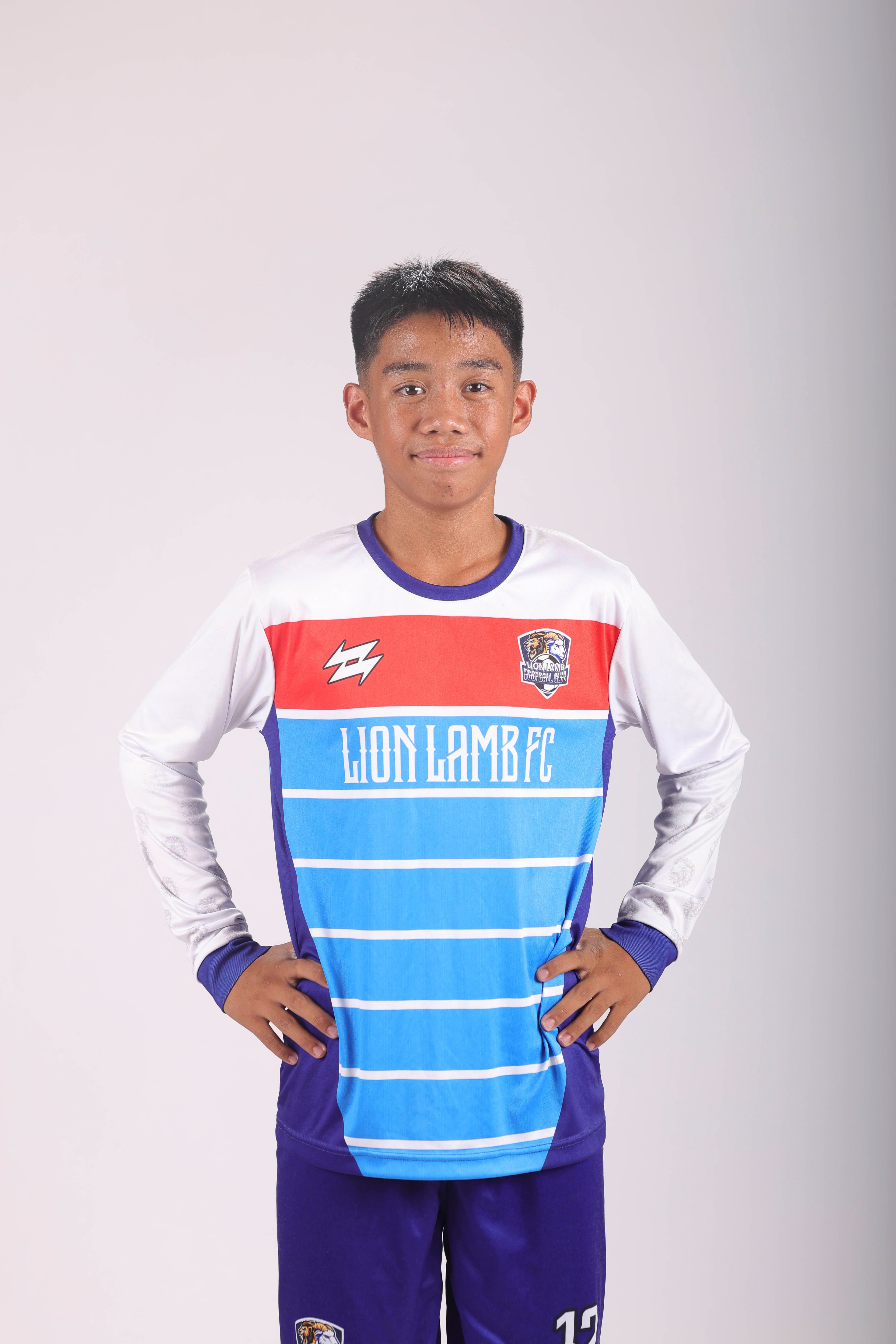 MALE PLAYER 4