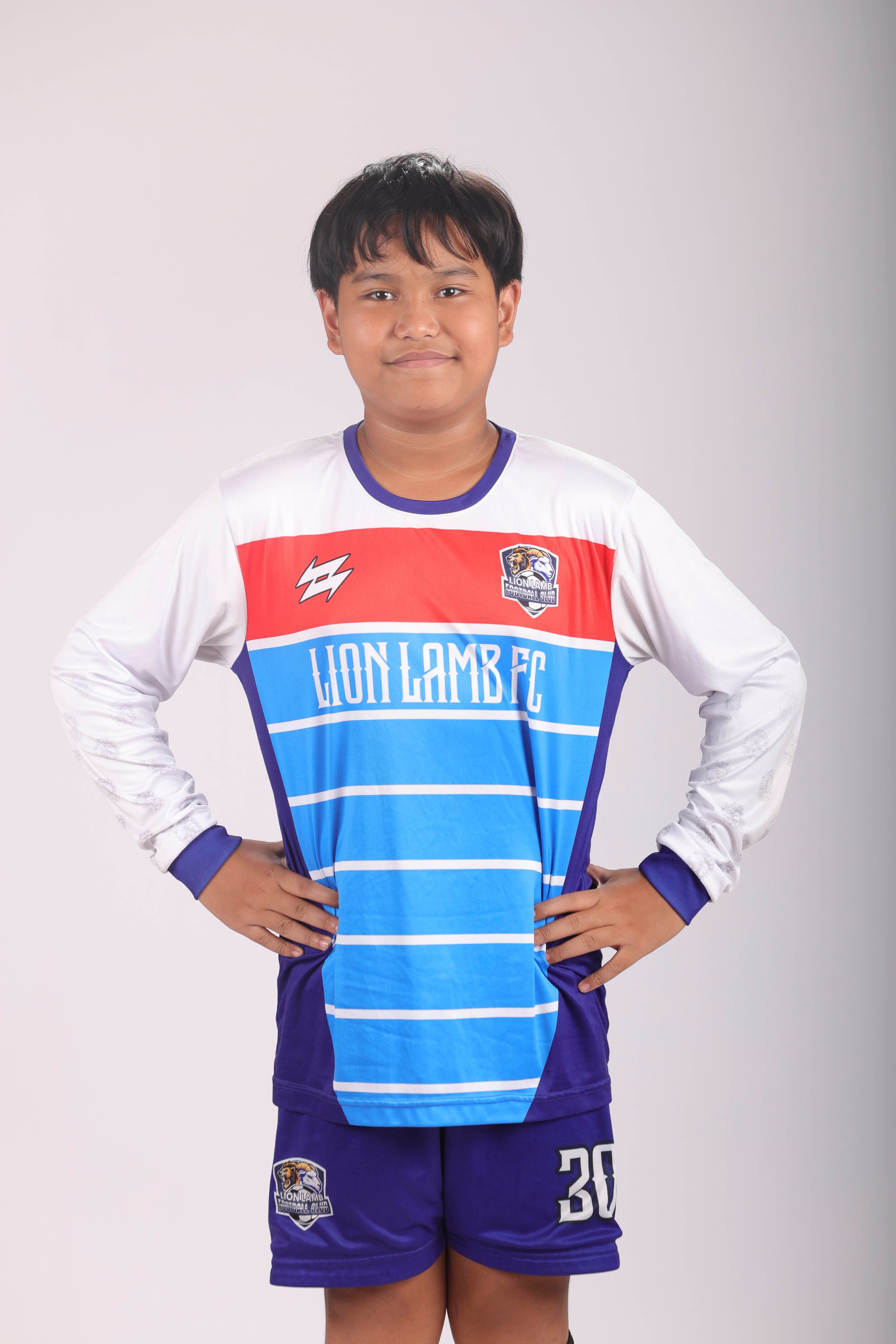 MALE PLAYER 8