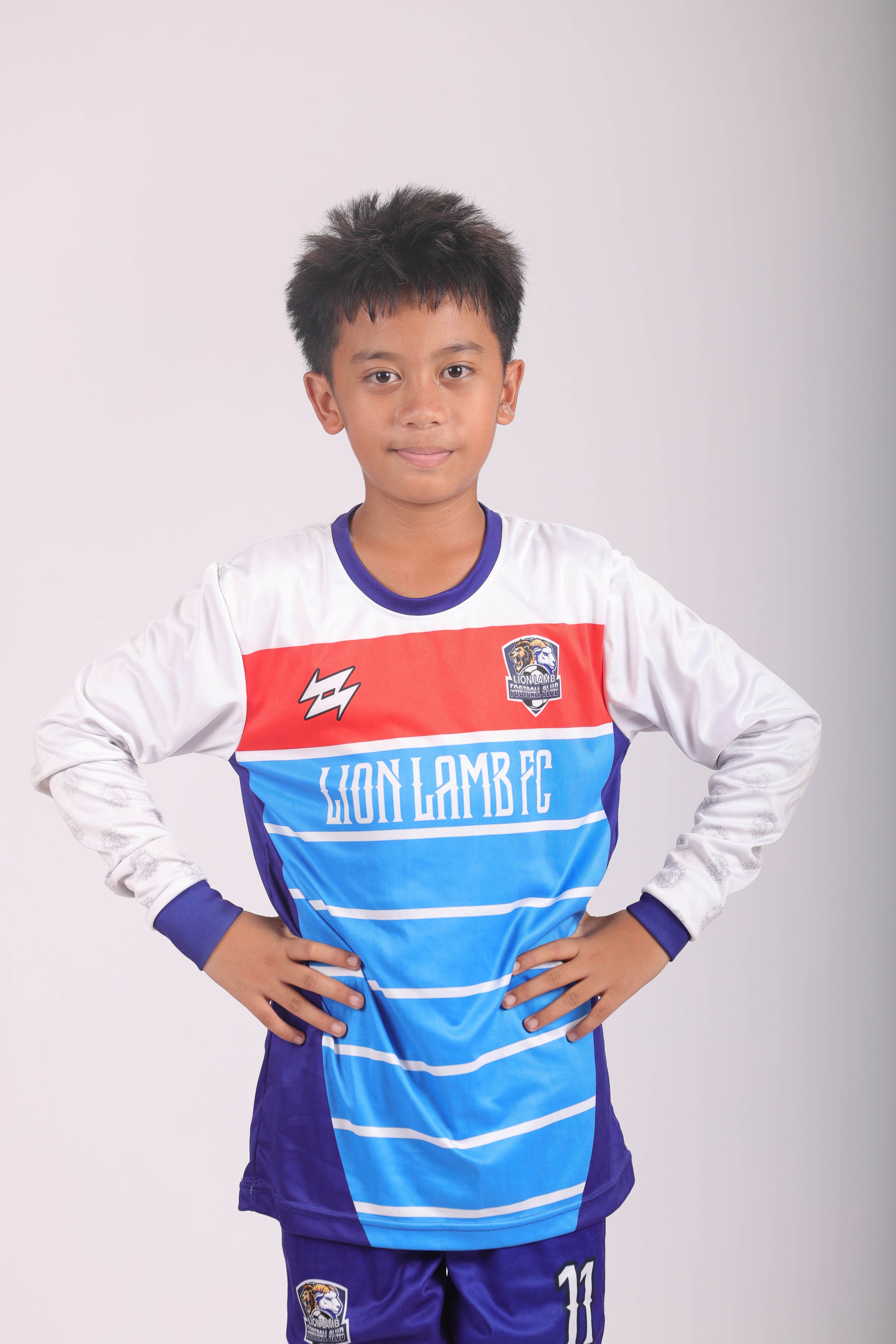 MALE PLAYER 9